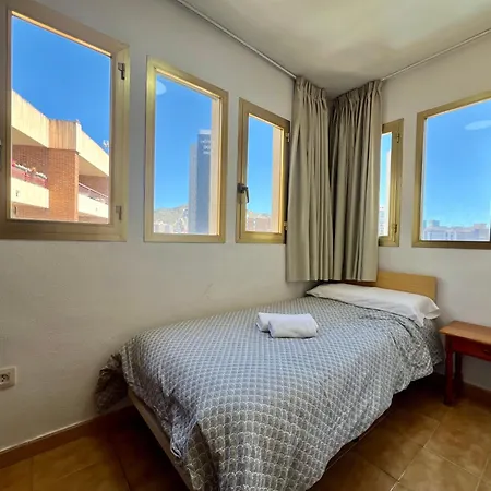 Torre Gerona 7 *